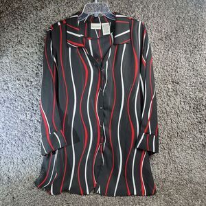 white stag  Top womens Size 22/24  Long Sleeve Collar Button Up‎ Red/Black/White
